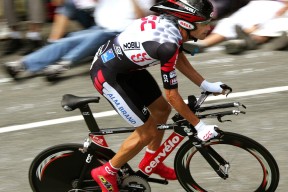 开云真人-东亚杯中国青年队战平 球迷对球队依然有信心，东亚杯中国青年队战平 球迷对球队依然有信心